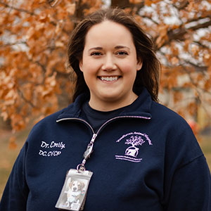 Dr. Emily Bondar, DC